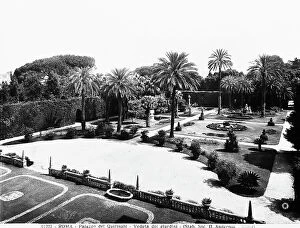 Images Dated 5th February 2010: The gardens of the Quirinal Palace, Rome