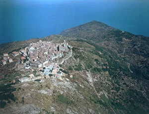 Images Dated 6th September 2007: Giglio Castle, Giglio Island