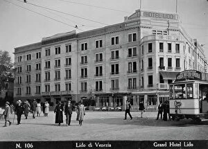 Images Dated 5th August 2009: The Grand Hotel Lido, Lido in Venice