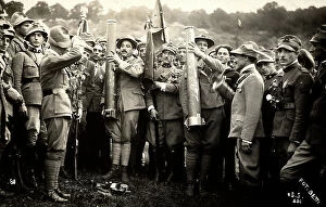 Images Dated 9th November 2011: A group of Italian legionaries holds artillery pieces in their hands. Among them