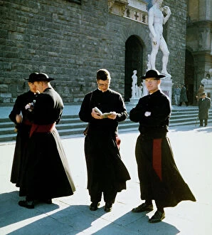 Images Dated 20th September 2011: Group of priests in Piazza Signoria