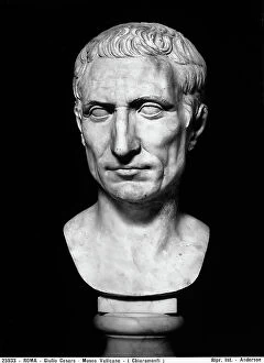 Images Dated 15th November 2006: Head of Julius Caesar preserved in the Vatican Museums, Vatican City