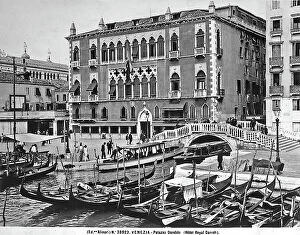 Images Dated 16th April 2012: The Hotel Danieli (formerly Palazzo Dandolo) on the riva degli Schiavoni in Venice