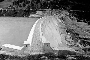 Images Dated 13th May 2011: The image shows the power station dam at the foot of Rochemolles, in Bardonecchia, Valley of Susa