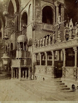 Images Dated 24th January 2011: Inner view of the Basilica of San Marco, Venice
