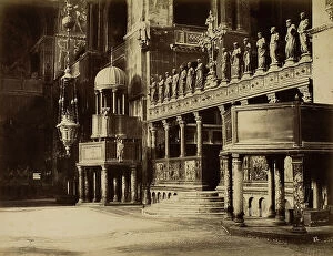 Images Dated 18th April 2011: Inner view of the Basilica of San Marco, Venice