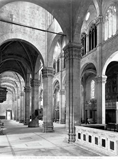 Images Dated 3rd June 2008: Interior of Cathedral of San Martino in Lucca
