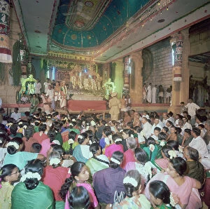 Images Dated 4th June 2007: Interior of the Hindu temple 'Sri Meenaskshi' where the 'Chitra Festival' is celebrated in Madurai