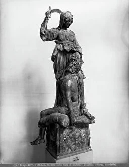 Images Dated 12th June 2009: Judith and Holofernes, bronze, Donato di Niccolo di Betto Bardi said Donatello (1386-1466)