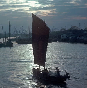 Images Dated 18th July 2008: 'Junks on the Yangts river at the entrance of the Shanghai port'. Shanghai 1974