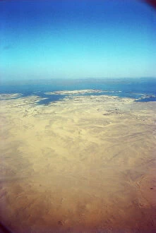 Images Dated 28th September 2011: Lake Nasser reservoir upstream of the Aswan Dam (top view)