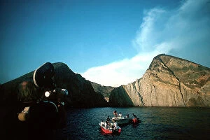 Images Dated 4th November 2009: Lazio. Pontine Islands. Ponza. Folco Quilici's troupe during shooting in Ponza