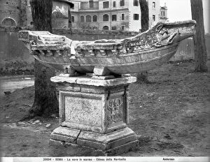 Images Dated 24th April 2012: The marble ship in front of the church of the Navicella in Rome