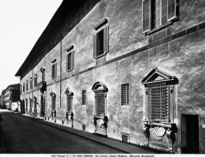 Images Dated 31st March 2010: The Medici House in Florence