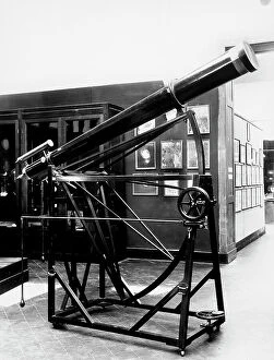 Images Dated 14th December 2009: Medium telescope with sight from the astronomer and physicist Giovanni Battisti Amici preserved in