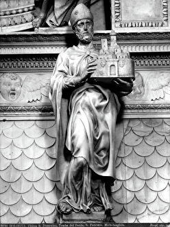 Images Dated 30th January 2007: Michelangelo's Saint Petronius from Saint Dominic's Tomb, in Saint Dominic's Chapel in the Church