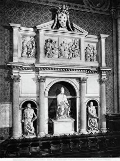 Images Dated 28th August 2007: Monument of Pope Leo X, Rome, Church of S. Maria sopra Minerva