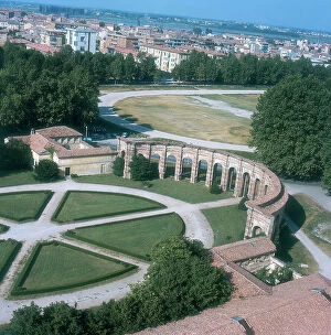 Images Dated 29th November 2006: Palazzo Te: aerial view of the garden