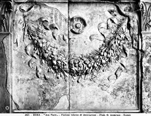 Images Dated 7th August 2009: Panel of the Ara Pacis Augustae in Rome with an ornamental festoon