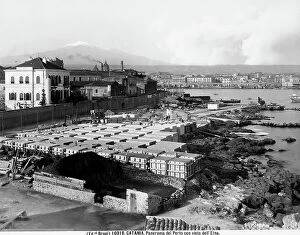 Images Dated 25th January 2006: Panorama of the city and port of Catania, with Mt. Aetna in the background