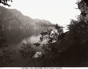 Images Dated 4th March 2008: Panorama of the shore on Lake Como with the towns of Tremezzo and Cadenabbia