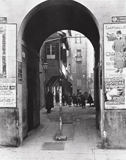 Images Dated 4th June 2003: The Via Pelliccierie, which was demolished with the Mercato di Mezzo, in Bologna