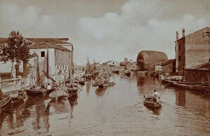 Images Dated 5th August 2009: The Perottolo Canal in Chioggia with the eighteenth century balustrade on the left