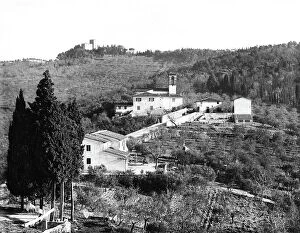 Images Dated 1st February 2007: The Poggio Church and Castle, surrounded by the hills of Fiesole