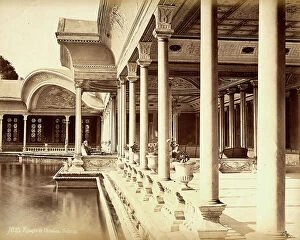 Images Dated 10th May 2011: The portico of a palace in the city of Cairo