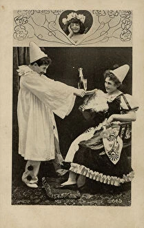 Images Dated 21st June 2011: Portrait in costume: man offers the sparkling wine to woman