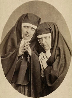 Images Dated 4th May 2011: Portrait of two nuns with clasped hands