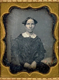 Images Dated 17th November 2011: Portrait of a woman in day dress of the romantic period with a lace collar