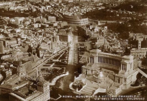 Images Dated 28th April 2011: Postcard view of Rome, Monument to Vittorio Emanuele II, Via dell'Impero and Colosseum