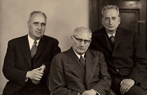 Images Dated 24th September 2008: Prof. Edoardo Weiss, in the center, with his brothers Ottocaro and Ernesto