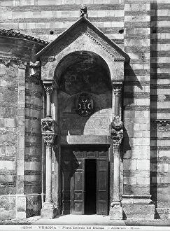 Images Dated 16th April 2010: Prothyrum of the southern door of the Cathedral of Verona