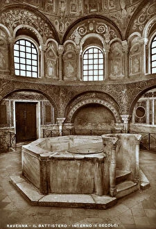 Images Dated 28th April 2011: Ravenna, Baptistry, interior (5th century)