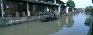 Images Dated 14th July 2008: One river channels of Zhouzhuang, a city founded during the Ming and Qing dynasty, 2005