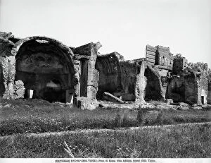Images Dated 4th August 2011: Ruins of the Baths of Hadrian's Villa at Tivoli (retouched photograph, see the original inv)