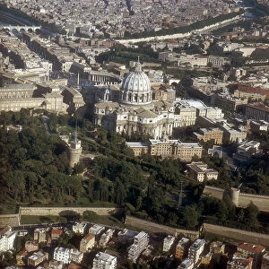 Images Dated 4th October 2006: Saint Peter's Basilica and the Vatican Gardens