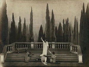 Images Dated 9th February 2011: Last scene from 'Iron' by Gabriele D'Annunzio at the Teatro Manzoni in Milan