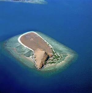 Images Dated 1st July 2011: Shooting from the sky of small islands east of Java Island