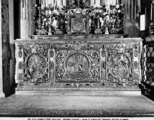 Images Dated 5th April 2012: Silver front altar in the Chapel of the Madonna inside the Church of S. Maria all'Impruneta