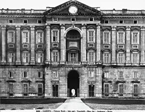 Images Dated 10th March 2010: Southern entrance to the Royal Palace of Caserta
