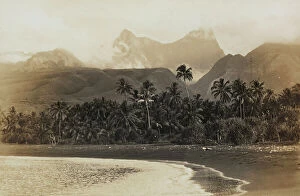 Images Dated 5th April 2011: Splendid Tahitian beach
