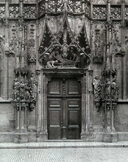 Images Dated 29th March 2011: St. Lorenz's portal of Notre Dame Cathedral in Strasbourg. The portal statues are a copy