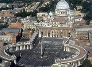 Images Dated 6th October 2006: St. Peter's Square