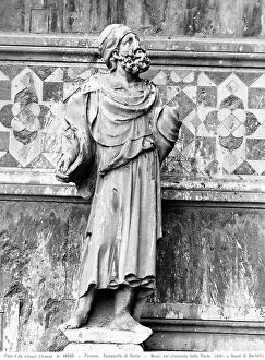Images Dated 24th February 2009: Statue of Moses, by Nanni di Bartolo, over the door to the bell tower of the Cathedral of Santa