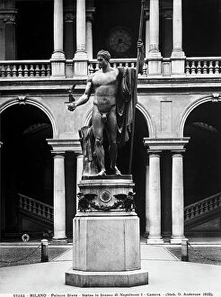 Images Dated 17th December 2010: Statue of Napoleon Bonaparte sculpted by Luigi and Francesco Righetti, from Antonio Canova's model