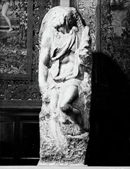 Images Dated 17th January 2007: Statue portraying Saint Matthew or Slave by Michelangelo Buonarroti