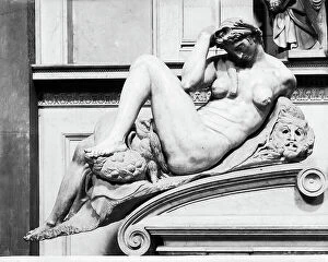 Images Dated 24th January 2007: Statue representing Night, part of the monument to Giuliano De'Medici Duca di Nemours